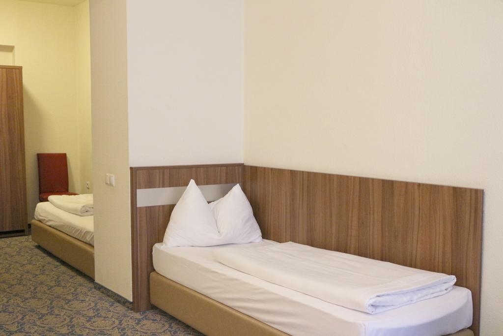 Hotel Carina Vienna Luaran gambar