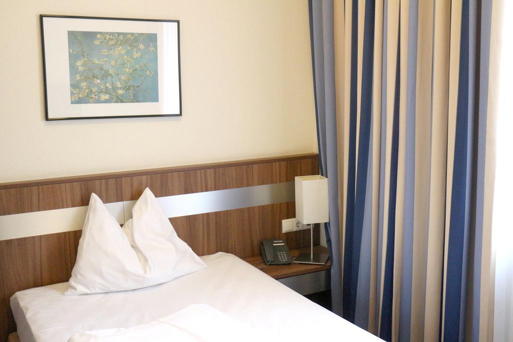 Hotel Carina Vienna Luaran gambar