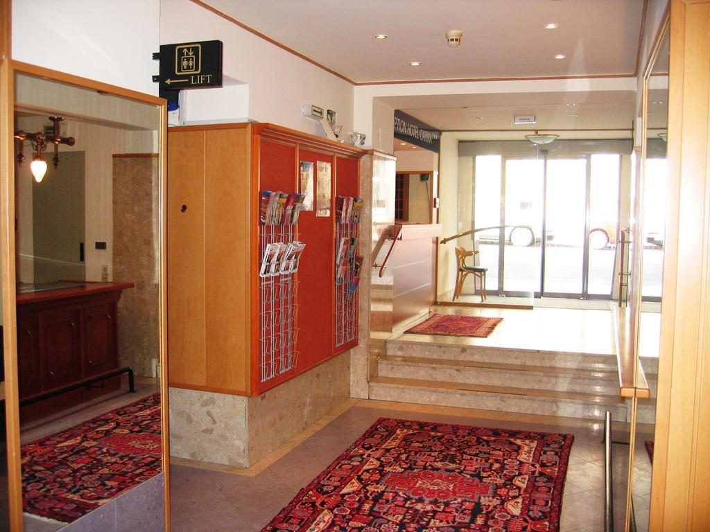 Hotel Carina Vienna Luaran gambar